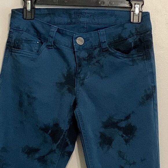 H & G | Juniors Blue AND Black Marble Skinny Denim Casual Jeans Pants Size 3 - Picture 1 of 7